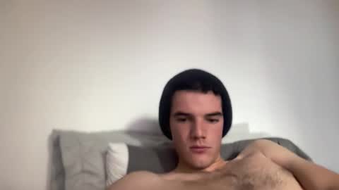 Snapshot of philiphe__06 chatting on June 2, 8:11 pm Philiphe online show from June 2, 8:11 pm