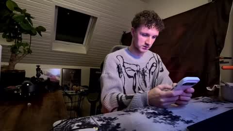 Snapshot of philipp_gtx chatting on February 2, 6:31 pm philipp_gtx online show from February 2, 6:31 pm