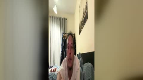 Everyday-Weird online show from June 27, 2:05 am
