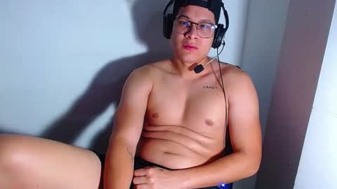 AdnierGnz online show from January 13, 12:24 pm