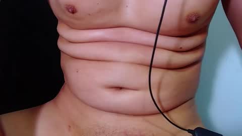 AdnierGnz online show from February 26, 1:19 pm