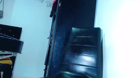 AdnierGnz online show from March 6, 2:29 pm