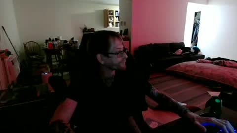 Snapshot of phrostdd chatting on June 27, 2:27 am FrankenDaddy online show from June 27, 2:27 am