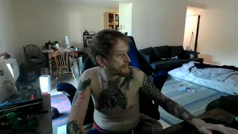 Snapshot of phrostdd chatting on July 3, 12:11 pm FrankenDaddy online show from July 3, 12:11 pm