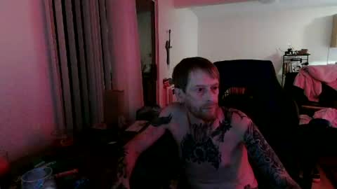 Snapshot of phrostdd chatting on July 16, 2:50 am FrankenDaddy online show from July 16, 2:50 am