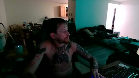Snapshot of phrostdd chatting on July 23, 2:42 am FrankenDaddy online show from July 23, 2:42 am