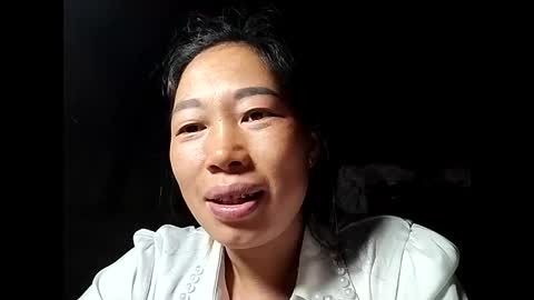 phuong_vietnam online show from March 23, 11:25 am