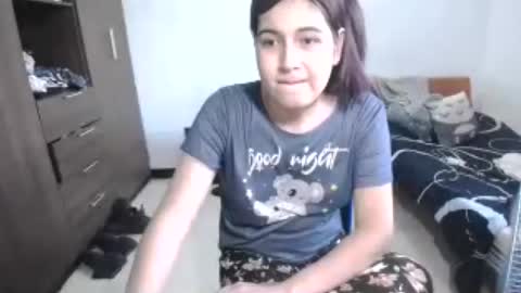 Snapshot of pia_alonzo30 chatting on July 6, 10:56 pm izzy online show from July 6, 10:56 pm