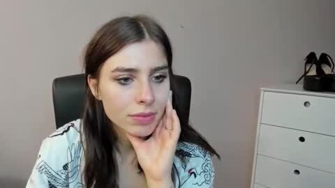 Snapshot of pia_desire chatting on September 14, 6:34 am P I A online show from September 14, 6:34 am