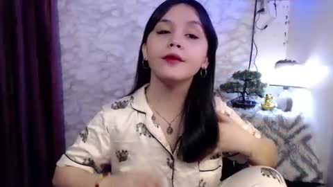Ms Pia online show from March 19, 11:14 am