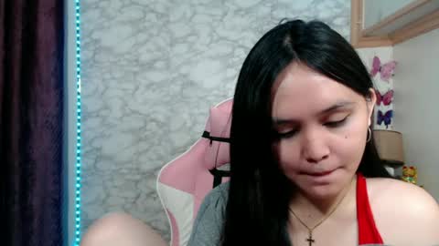 Snapshot of pia_intownx chatting on June 19, 6:23 pm Ms Pia online show from June 19, 6:23 pm