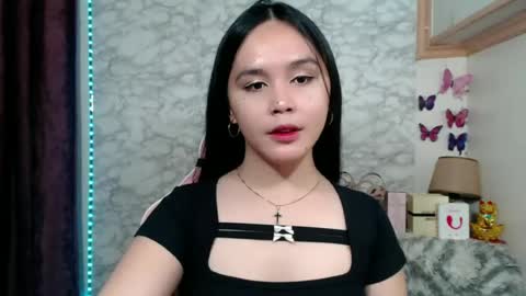 Snapshot of pia_intownx chatting on June 20, 6:11 pm Ms Pia online show from June 20, 6:11 pm