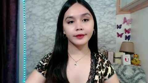 Snapshot of pia_intownx chatting on June 24, 7:02 pm Ms Pia online show from June 24, 7:02 pm