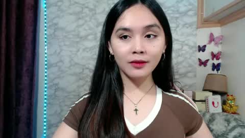 Snapshot of pia_intownx chatting on June 27, 9:09 pm Ms Pia online show from June 27, 9:09 pm