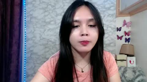 Snapshot of pia_intownx chatting on July 6, 11:07 am Ms Pia online show from July 6, 11:07 am