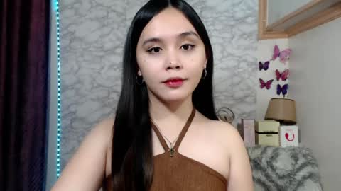 Snapshot of pia_intownx chatting on July 13, 12:08 pm Ms Pia online show from July 13, 12:08 pm