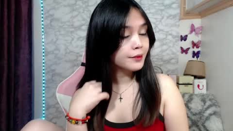 Snapshot of pia_intownx chatting on July 19, 12:03 am Ms Pia online show from July 19, 12:03 am