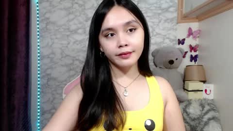 Snapshot of pia_intownx chatting on July 25, 9:01 pm Ms Pia online show from July 25, 9:01 pm