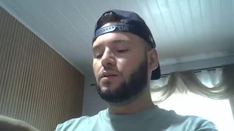 Snapshot of piazaocwbbb chatting on October 3, 1:08 pm piazaocwbbb online show from October 3, 1:08 pm