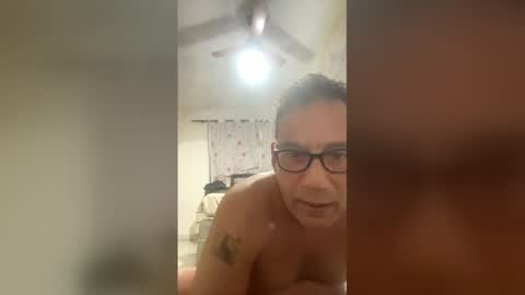 Snapshot of picadoce1975 chatting on March 25, 12:49 am picadoce1975 online show from March 25, 12:49 am