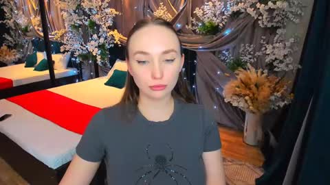 Emelie online show from February 11, 10:39 pm