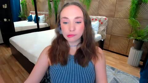 Emelie online show from April 7, 10:05 am