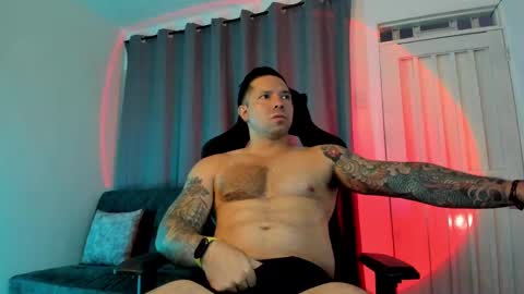 Snapshot of pierrevidal chatting on September 13, 10:53 pm Pierre online show from September 13, 10:53 pm