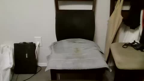 Snapshot of pigdaddybtm chatting on January 7, 2:19 pm pigdaddy99 online show from January 7, 2:19 pm