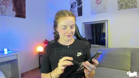 PiinkPandora online show from September 13, 8:41 pm