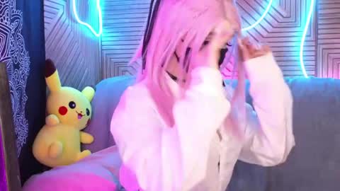 Sonya online show from May 28, 1:25 am