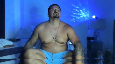 pikoro_gomez online show from October 22, 2:01 am