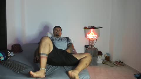 pikoro_gomez online show from April 6, 4:57 am