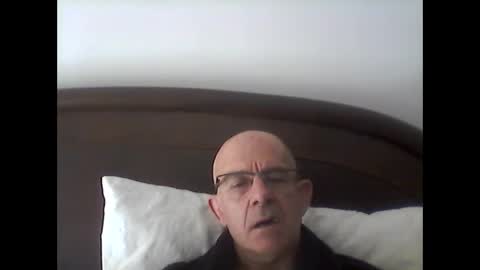 pikuz47 online show from January 6, 1:37 pm