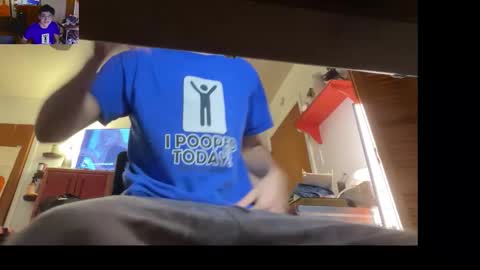 Snapshot of pillsburydoughboi69 chatting on October 25, 11:43 pm Help me use plug online show from October 25, 11:43 pm