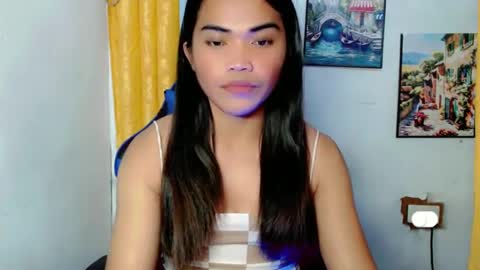 Snapshot of pinay_cristine chatting on January 28, 5:14 pm pinay_cristine online show from January 28, 5:14 pm