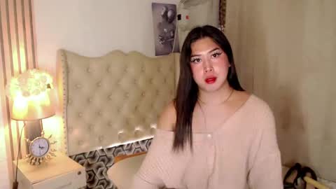 Snapshot of pinay_ivy chatting on January 7, 12:45 am Ivy Morningstar online show from January 7, 12:45 am