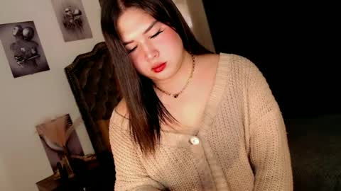 Ivy Morningstar online show from June 12, 2:43 am