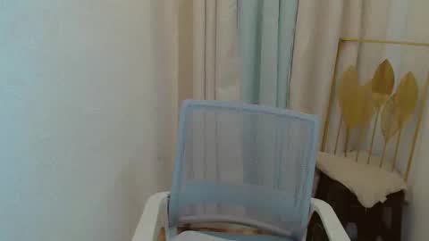 Snapshot of pinay_juliet chatting on May 11, 3:40 pm pinay_juliet online show from May 11, 3:40 pm