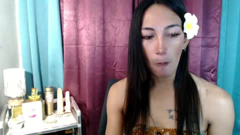 lucyLove online show from July 21, 2:14 am