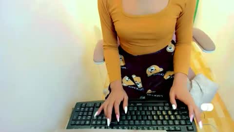 Snapshot of pinay_sweetgirl_ chatting on September 16, 8:21 pm pinay_sweetgirl_ online show from September 16, 8:21 pm
