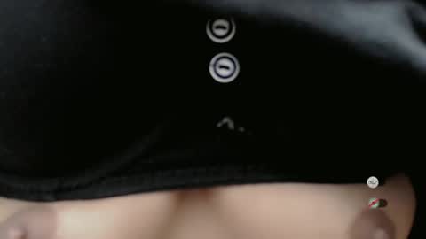 Snapshot of pinay_sweetgirl_ chatting on October 19, 5:41 am pinay_sweetgirl_ online show from October 19, 5:41 am