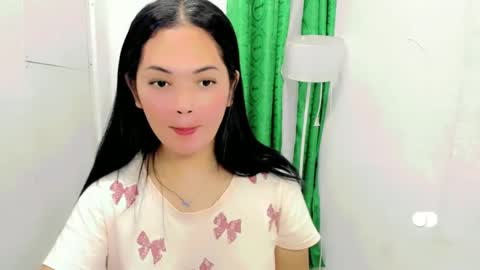 pinay_universe888 online show from November 12, 5:35 pm