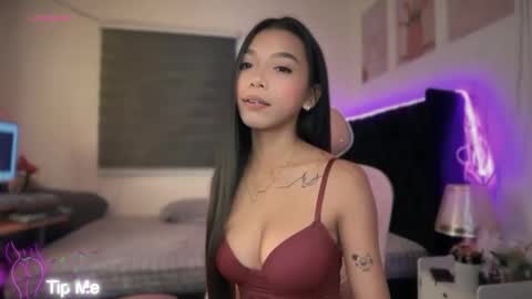 TINA online show from March 21, 7:46 am