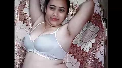 Snapshot of pinayexoticbeauty21 chatting on October 23, 8:18 pm pinayexoticbeauty21 online show from October 23, 8:18 pm