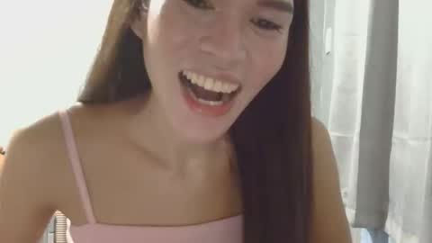pinayjessaxxx online show from April 30, 10:21 am