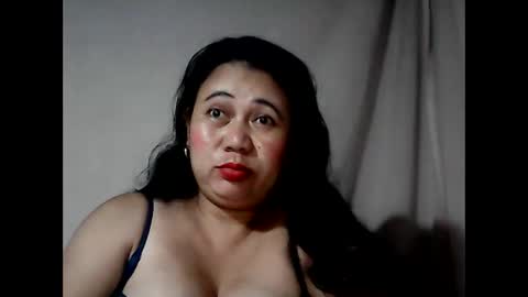 pinaymama12345 online show from January 25, 12:37 pm