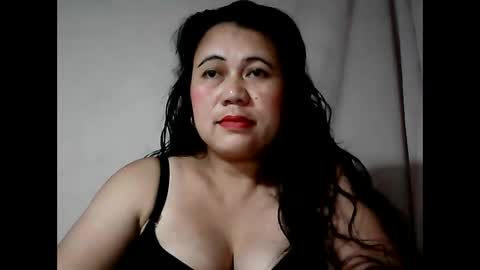 pinaymama12345 online show from February 13, 7:56 am