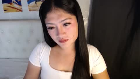 Snapshot of pinaymelanie chatting on June 1, 10:44 pm pinaymelanie online show from June 1, 10:44 pm