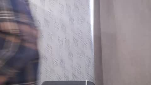       online show from February 25, 9:09 am