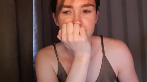       online show from September 30, 6:40 am